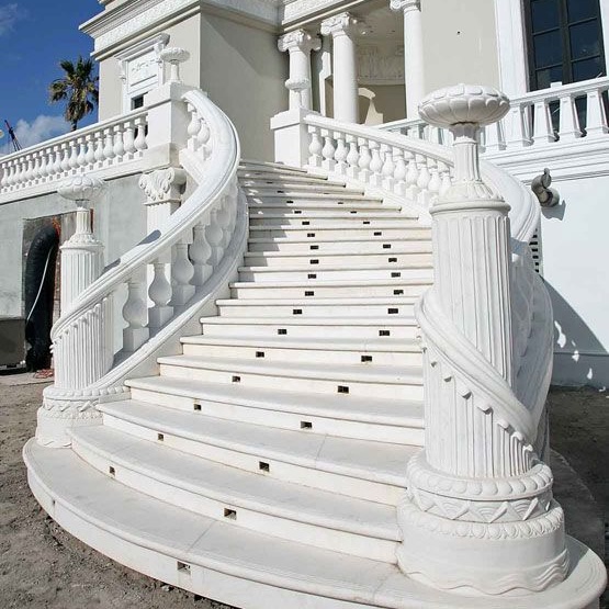 Лестницы и Колонны